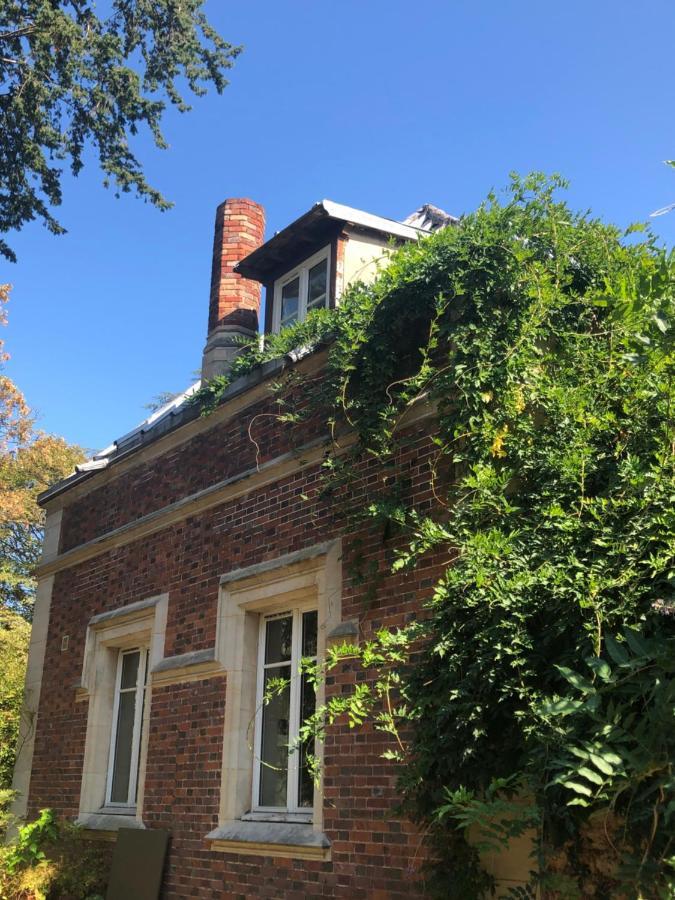 Dans Un Cadre Exceptionnel, Ferme Renovee A 17Km De Paris Villa Boissy-Saint-Leger Exterior photo
