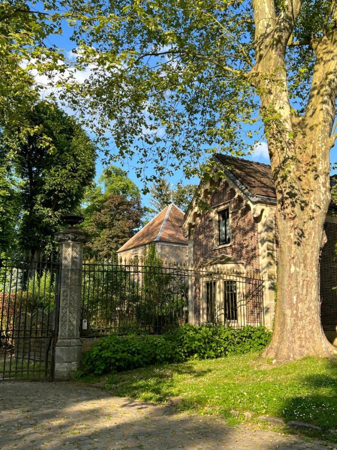 Dans Un Cadre Exceptionnel, Ferme Renovee A 17Km De Paris Villa Boissy-Saint-Leger Exterior photo